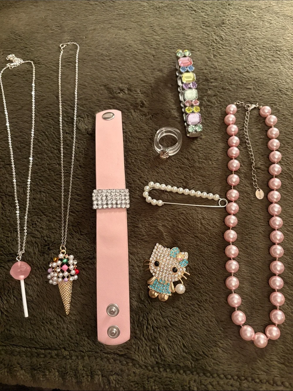 Icing Pink Pearl Necklace and Pink Charm Jewelry Set
